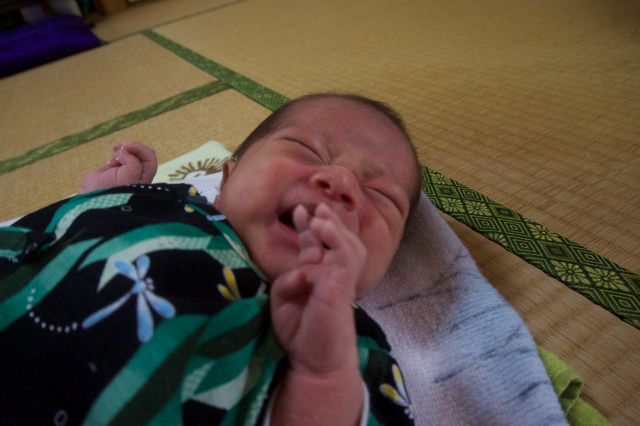 赤ちゃん 昼夜逆転