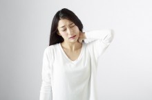 首 寝違え 治し方